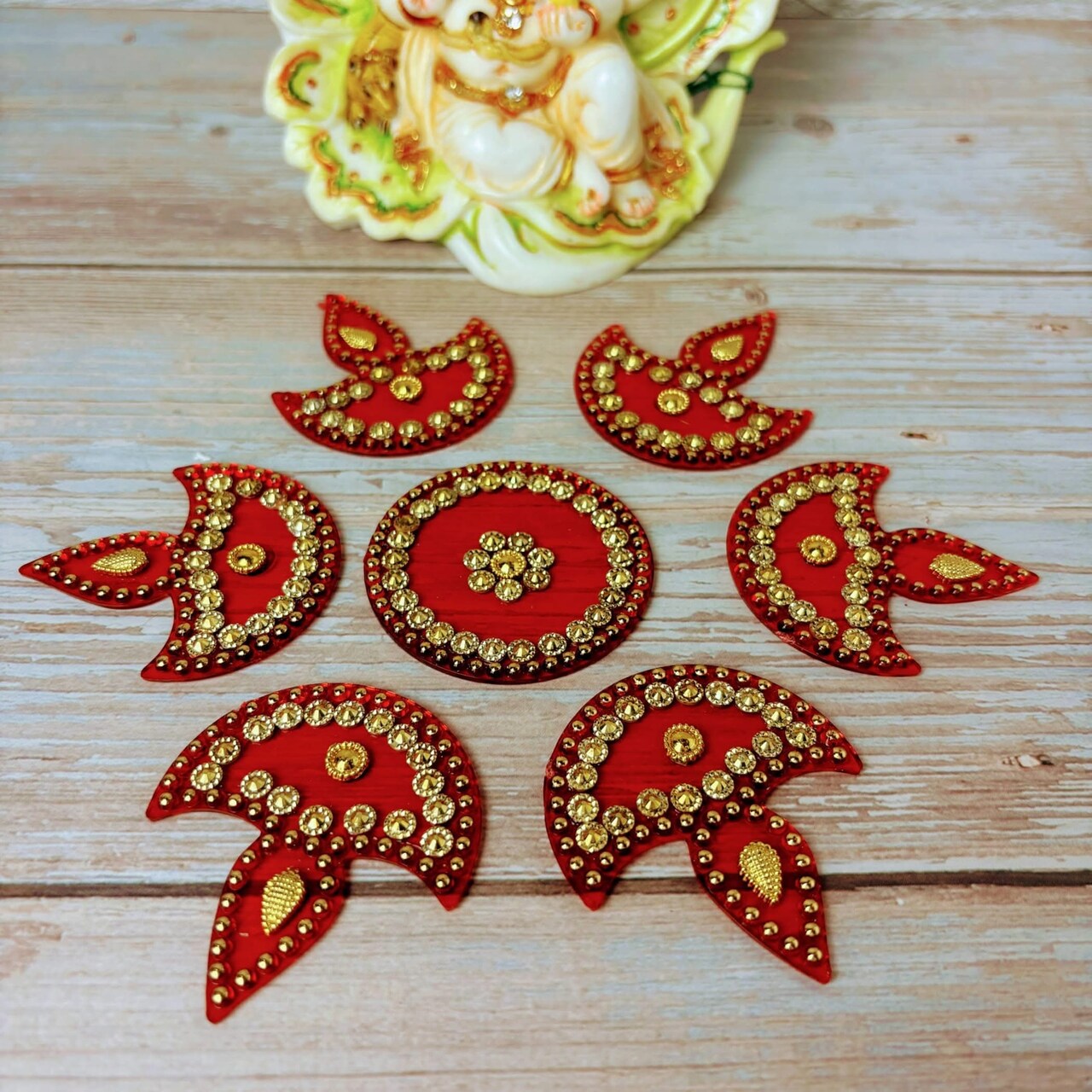 Diya Floor Rangoli Indian Traditional Handmade Reusable Acrylic Diya Rangoli Diwali Navratri Home Temple Decor Deepawali Wedding Housewarming Gift Floor Table Decoration (6.5 Inches)